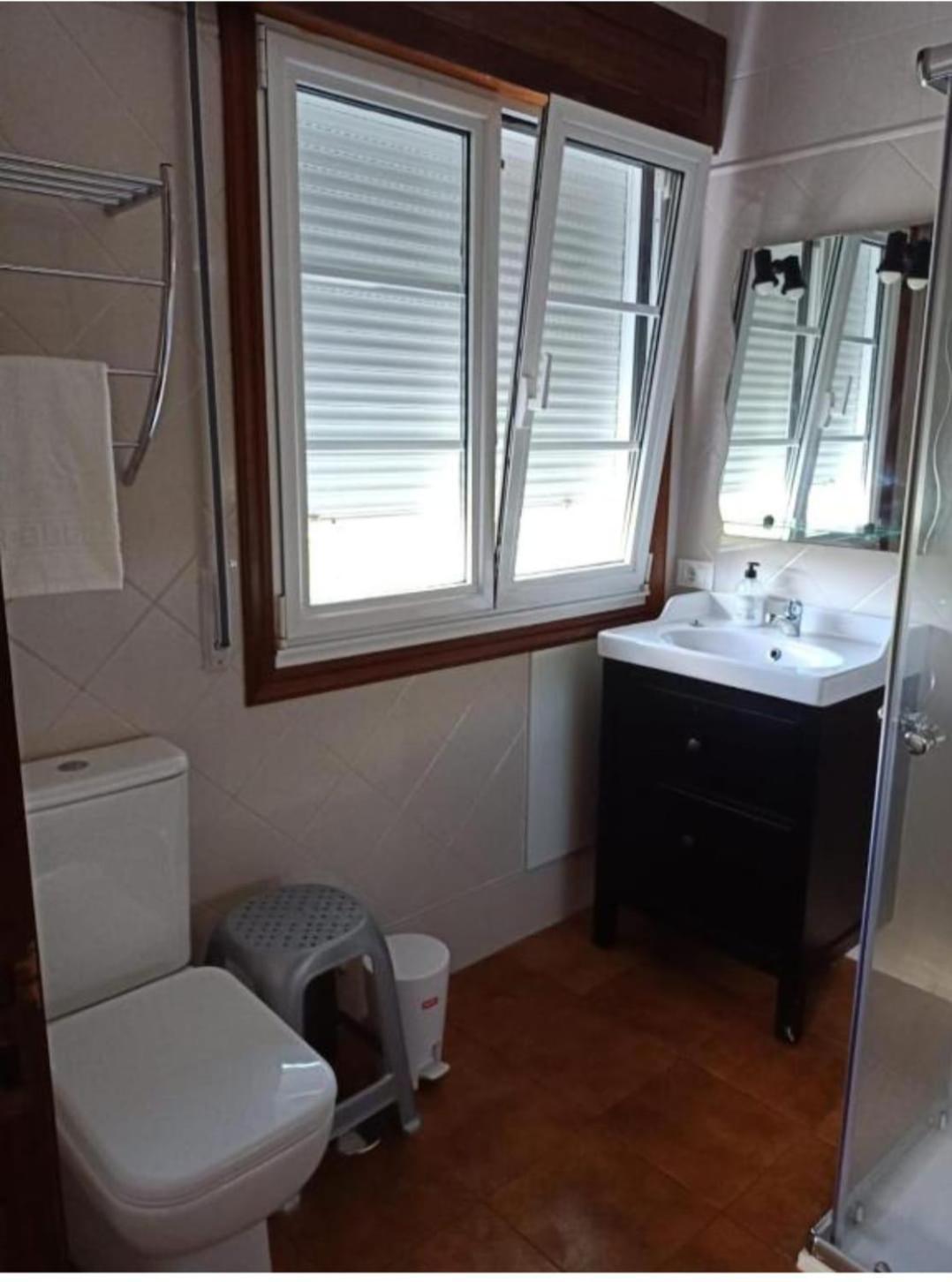 Apartment En Bloque Vivienda Con Piscina Y Barbacoa A 15 Min De La Playa *