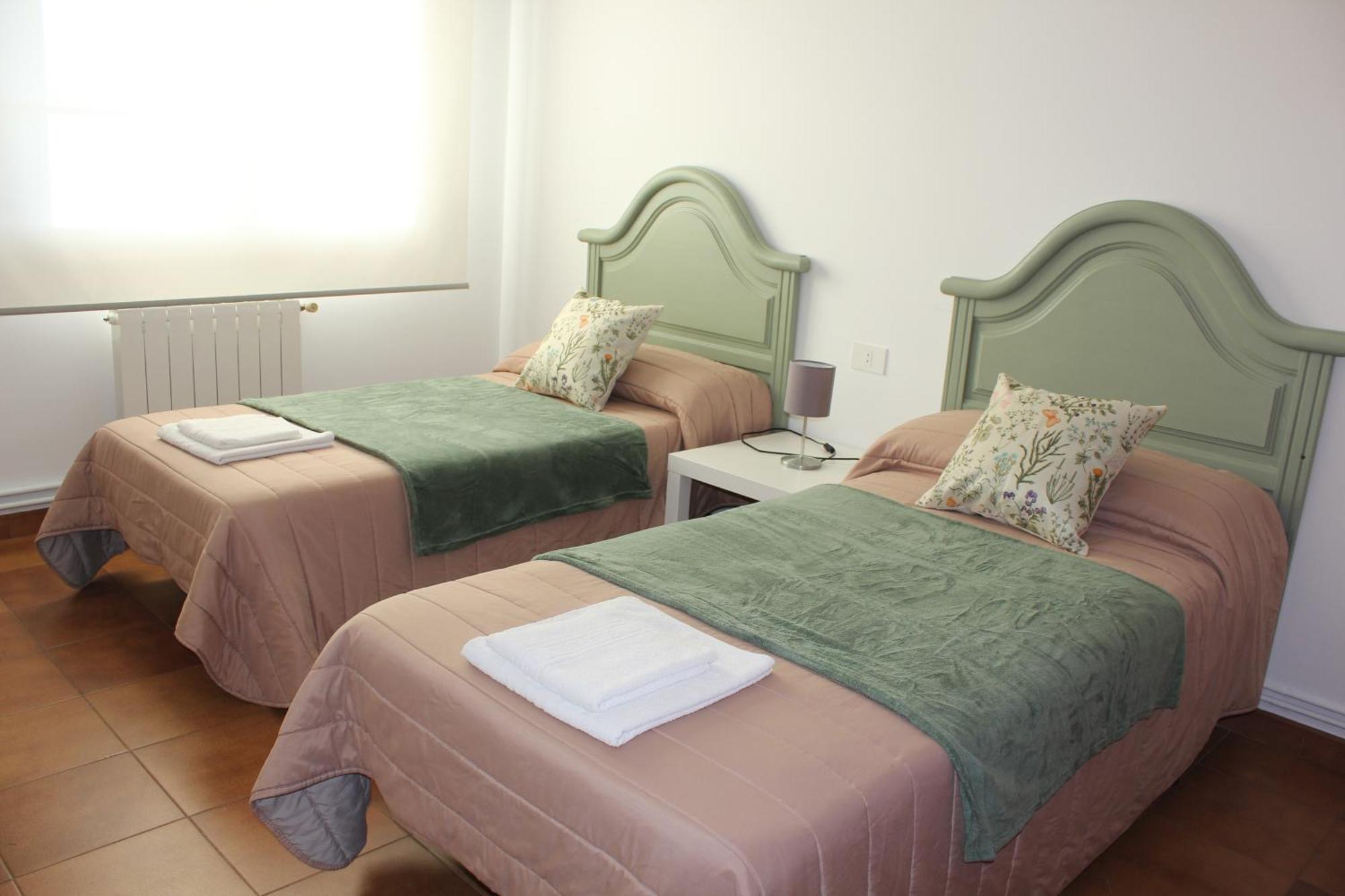 En Bloque Vivienda Con Piscina Y Barbacoa A 15 Min De La Playa Apartment Meis