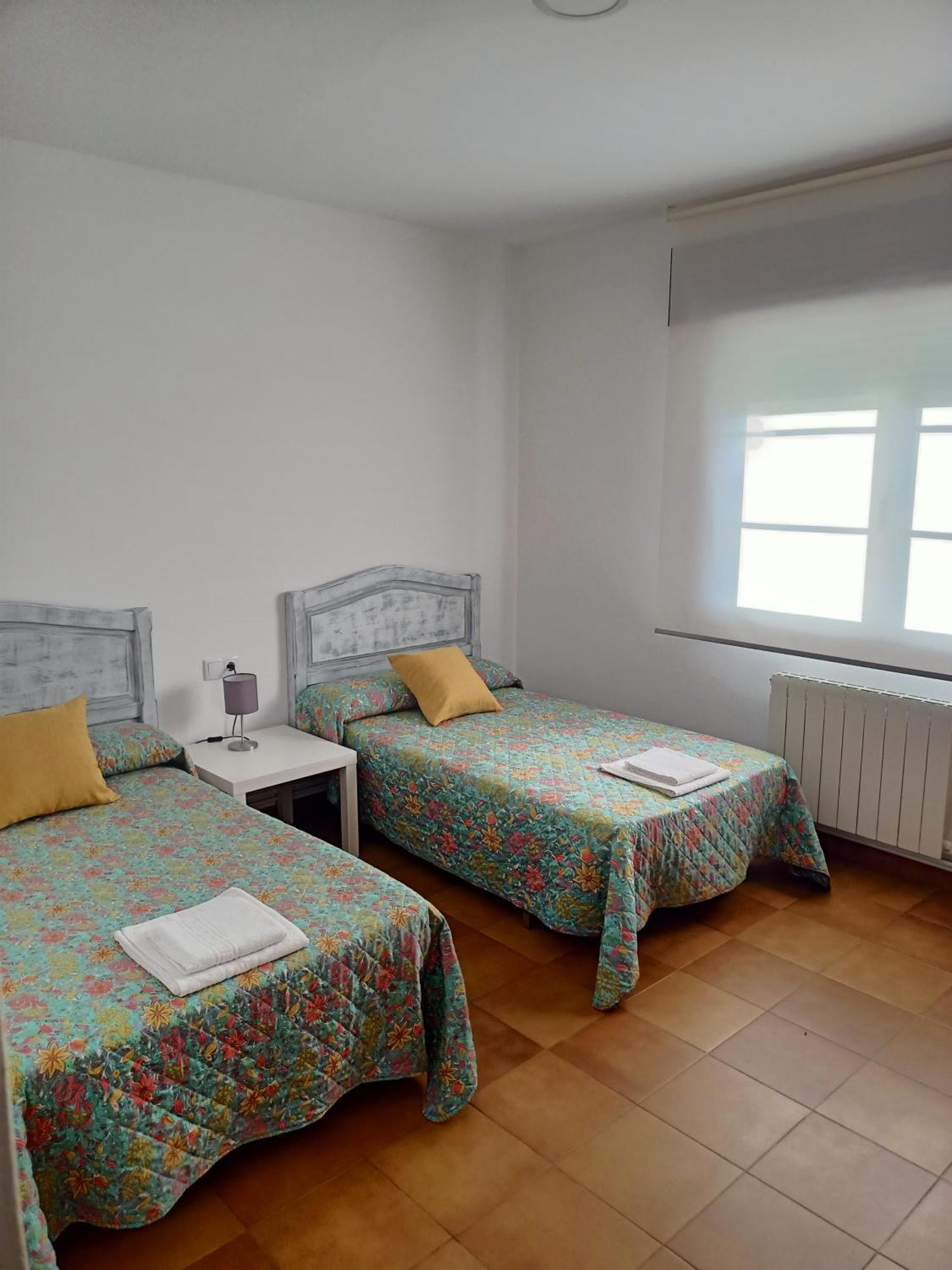 En Bloque Vivienda Con Piscina Y Barbacoa A 15 Min De La Playa *